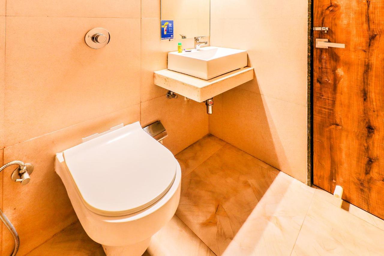 Hotel Byaris International By Bizzgrow Hotels Bombaj Exteriér fotografie
