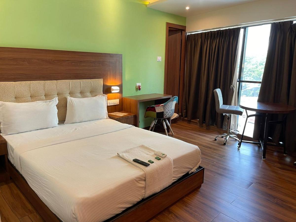 Hotel Byaris International By Bizzgrow Hotels Bombaj Exteriér fotografie